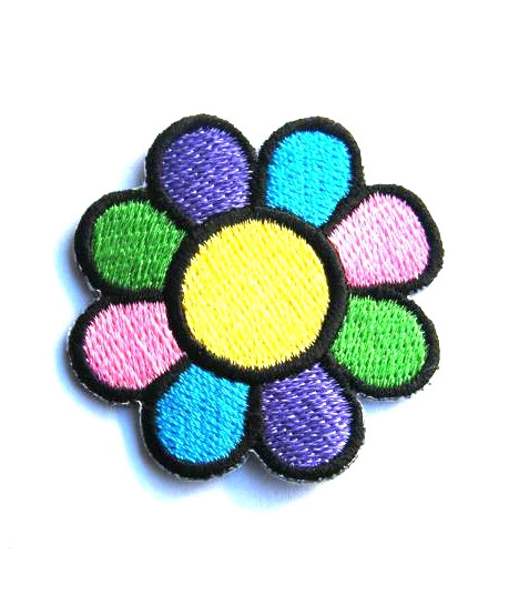 Rainbow Daisy Patch - Flower Power - 1970s style