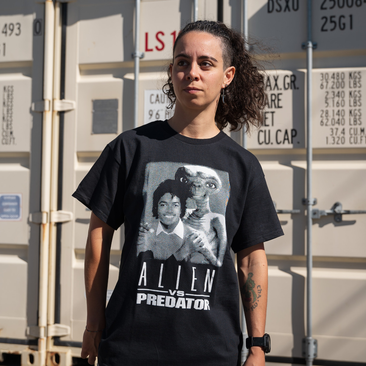 Alien Vs Predator - Michael Jackson and ET Shirt - available in S, M, L, XL, 2XL, 3XL